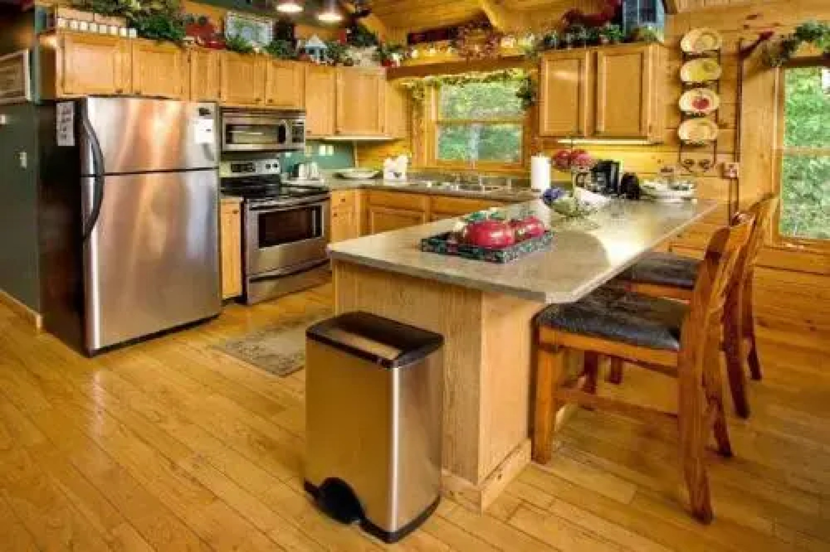 Angels Loft - 2 Br home by RedAwning