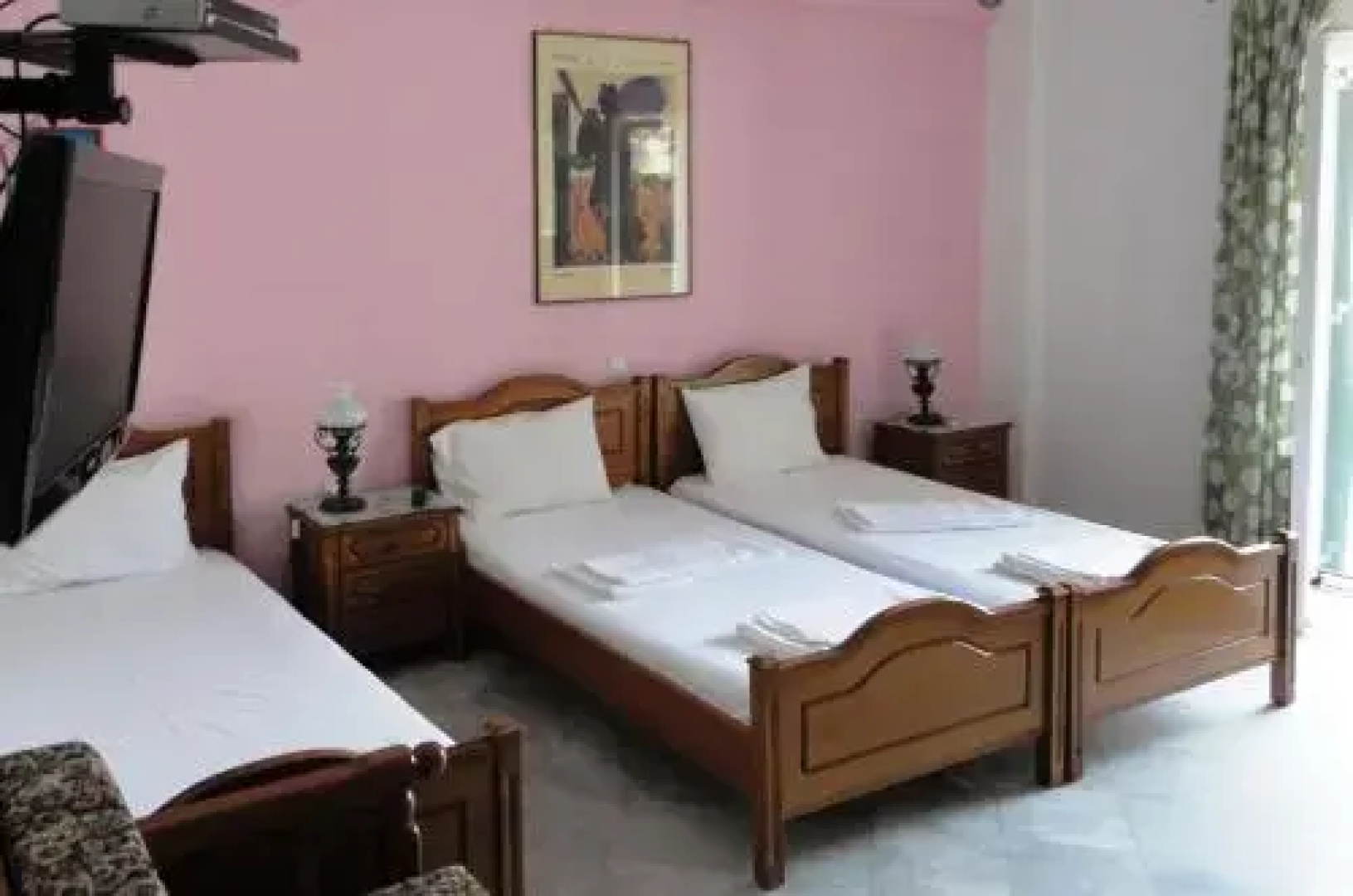 Grivas Apartments