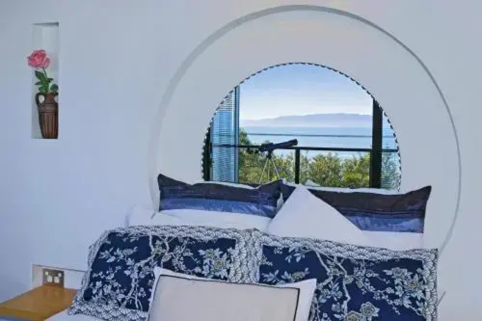 Coastal Getaway Apartment