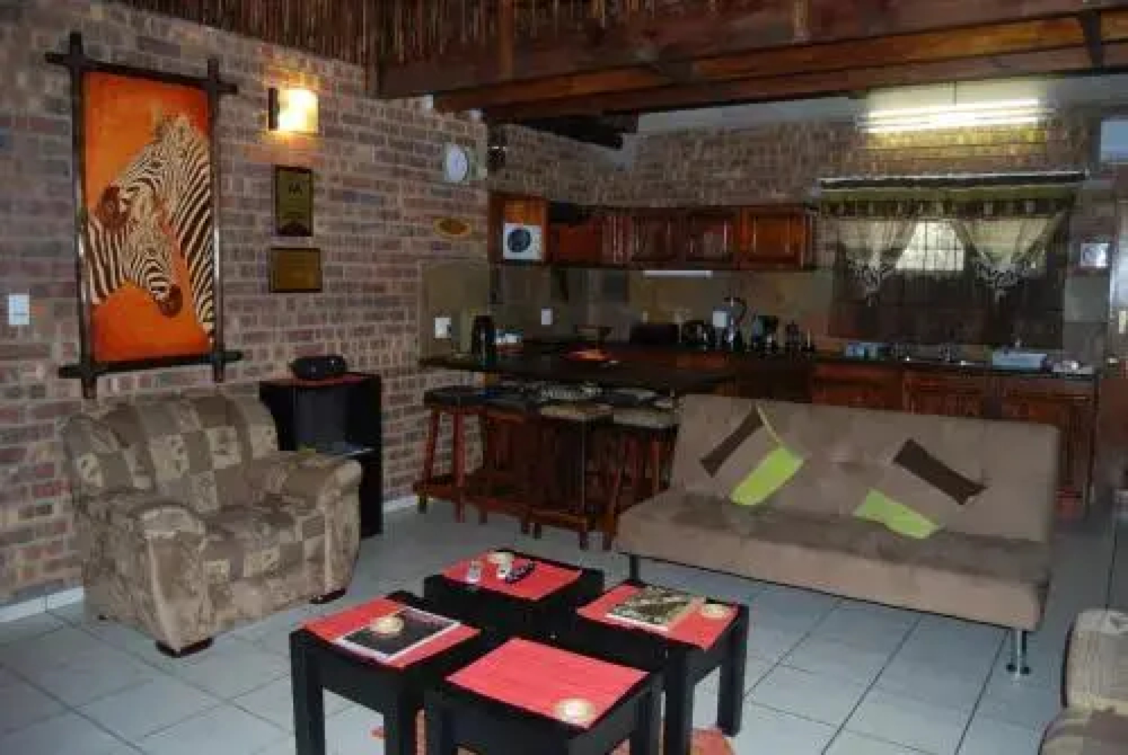 Ex Deo Erdvark Cottage