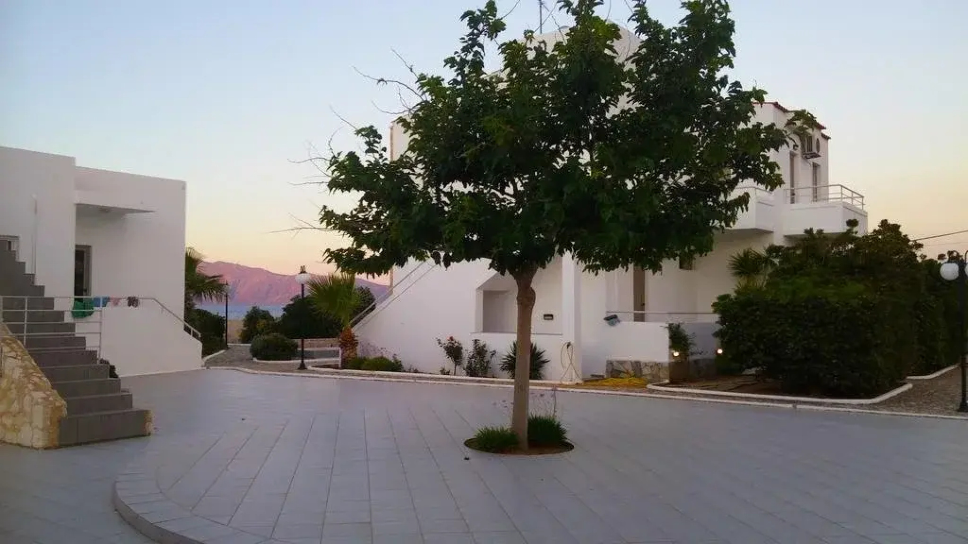 Viglia Beach Apartments