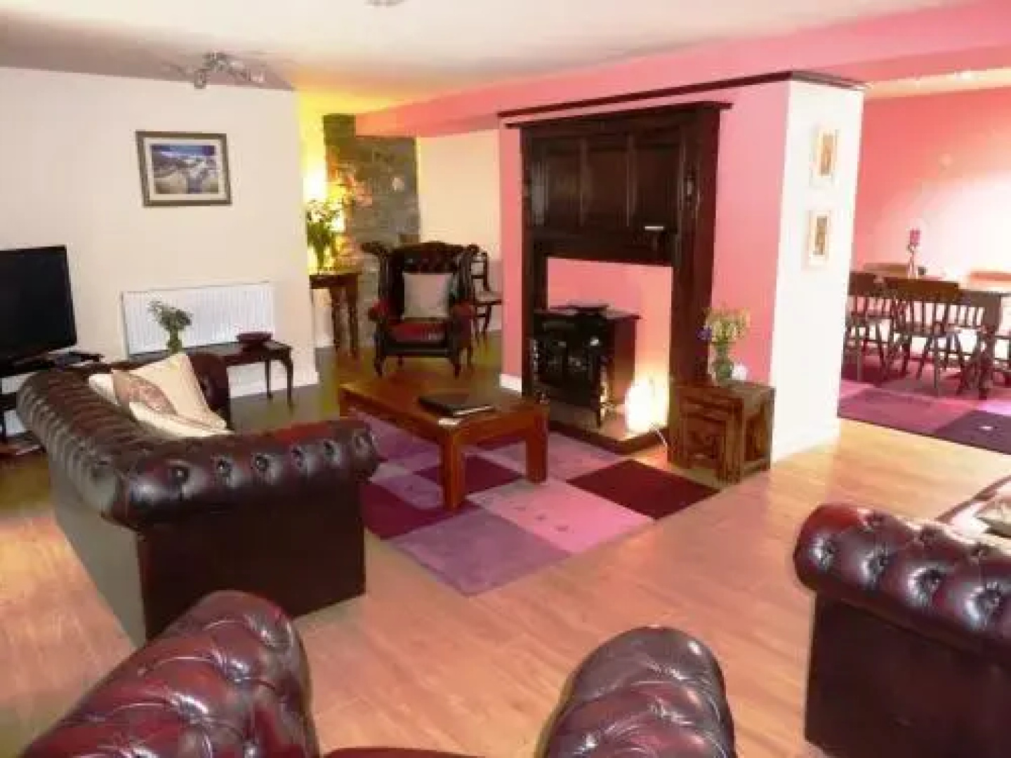 Vulcan Lodge Cottages