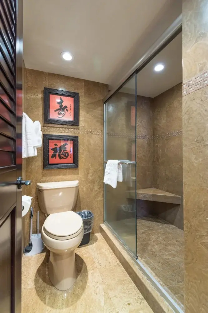 Mahana 1008 by RedAwning