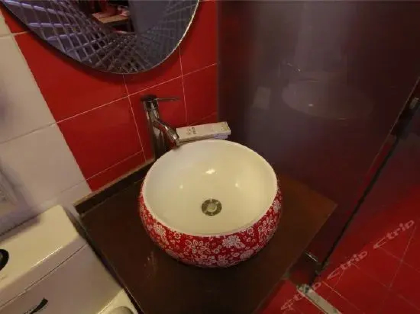 Jurong Love Theme Hotel