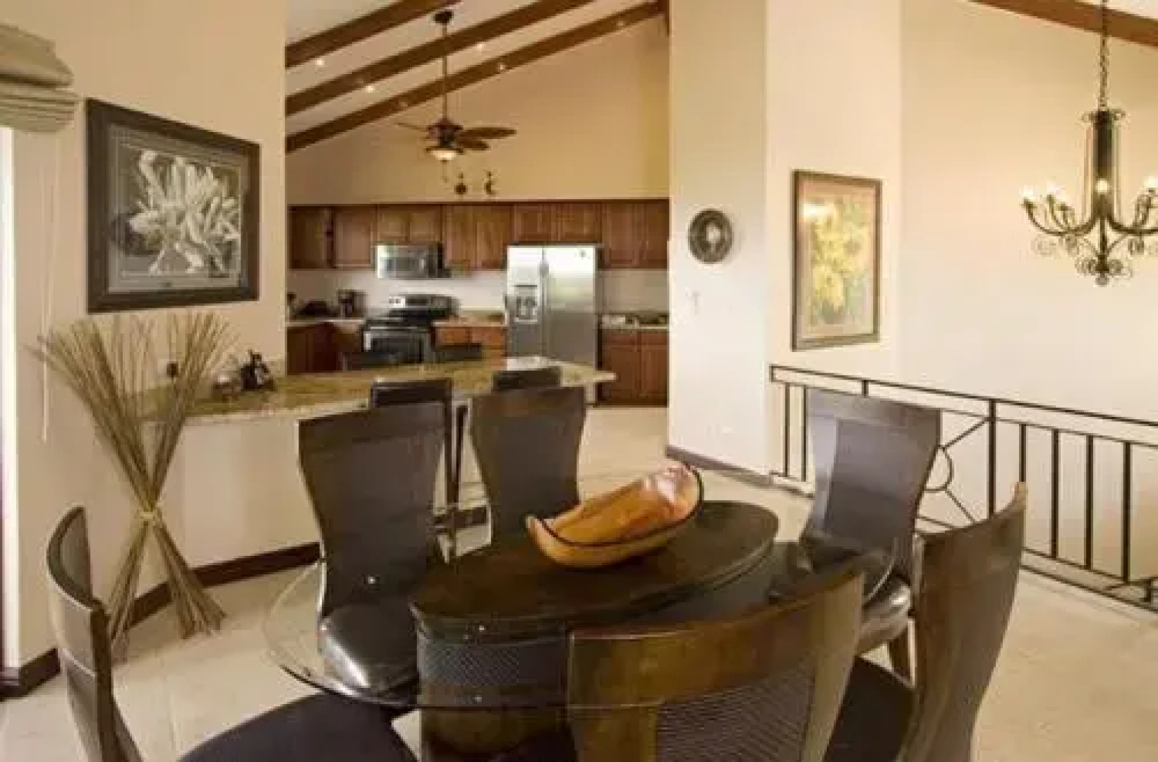 Luxury Flamingo home with ocean view sleeps 10 - walking distance from beach
