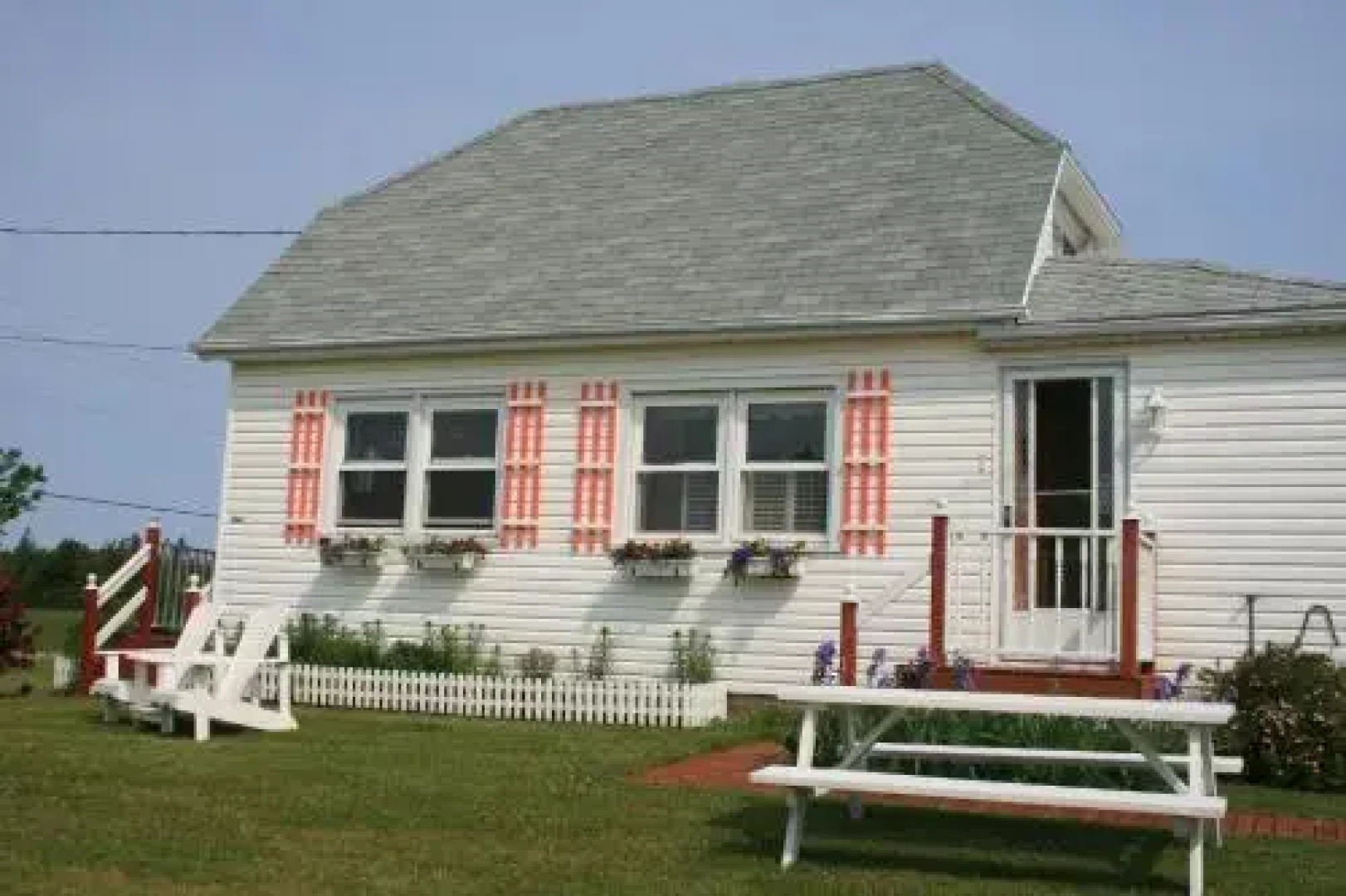 Simply Charming Cottages