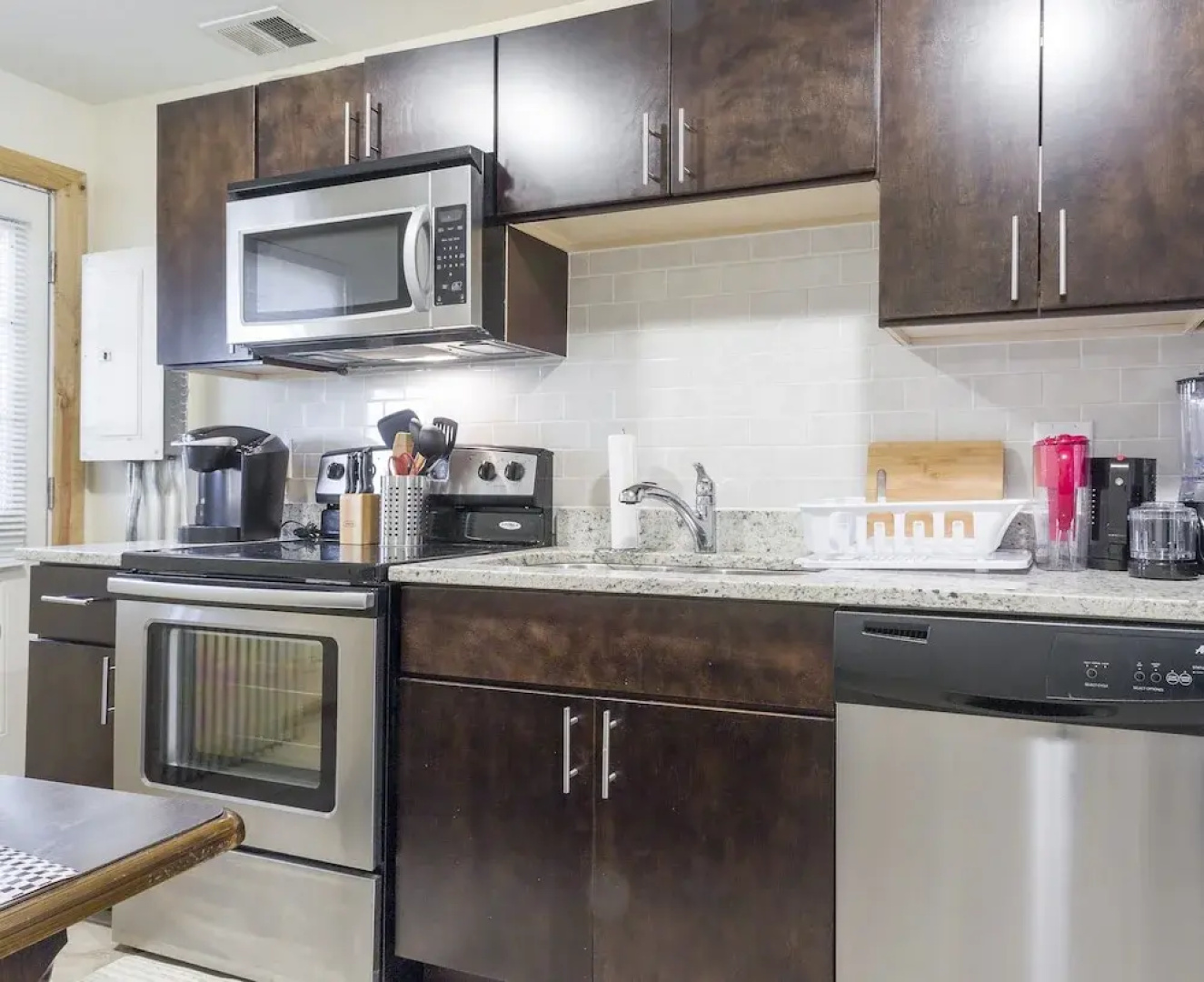 Best Vacation Home In Heart Of Downtown