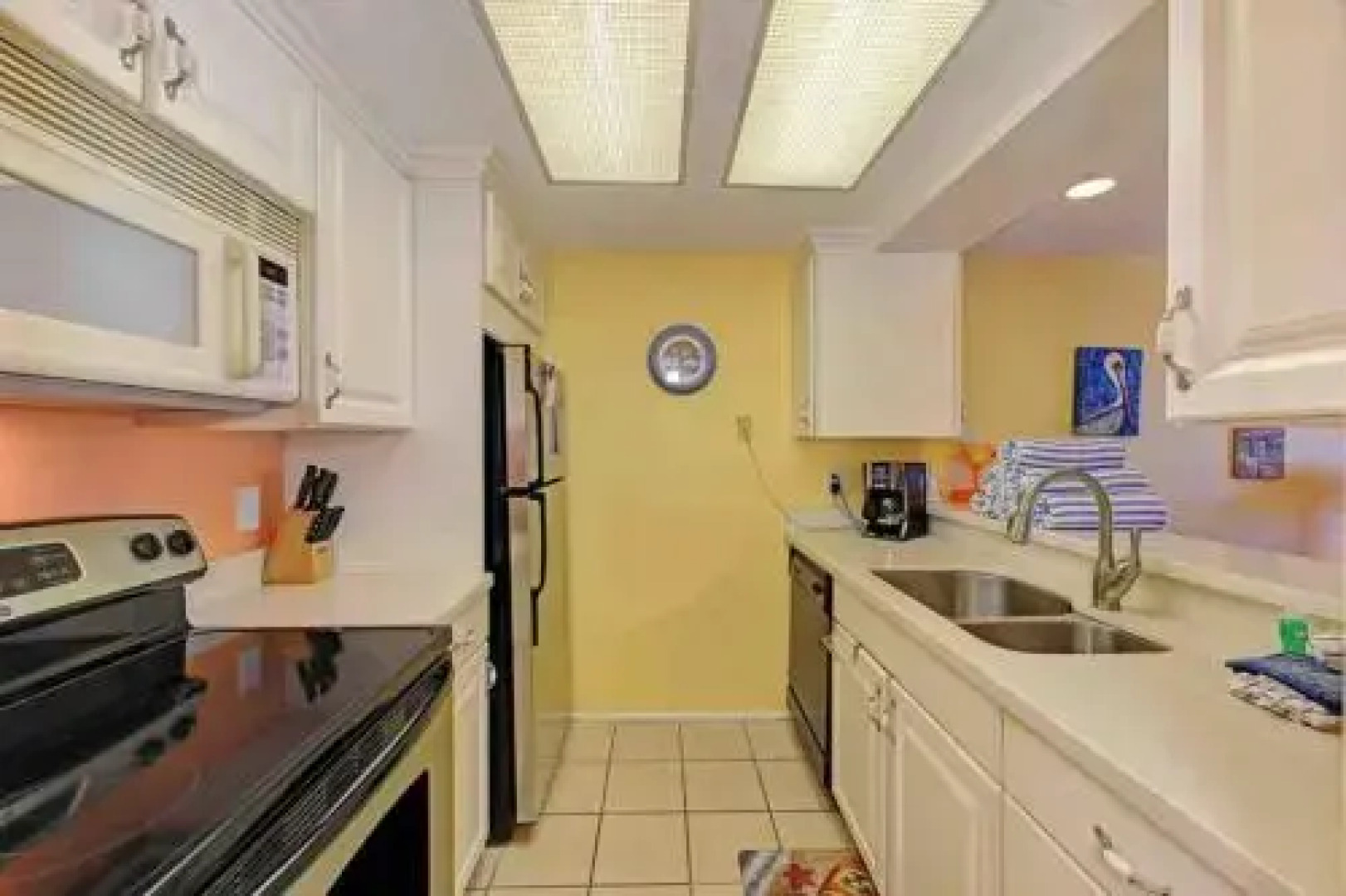 Sunset Villa 3 by RedAwning