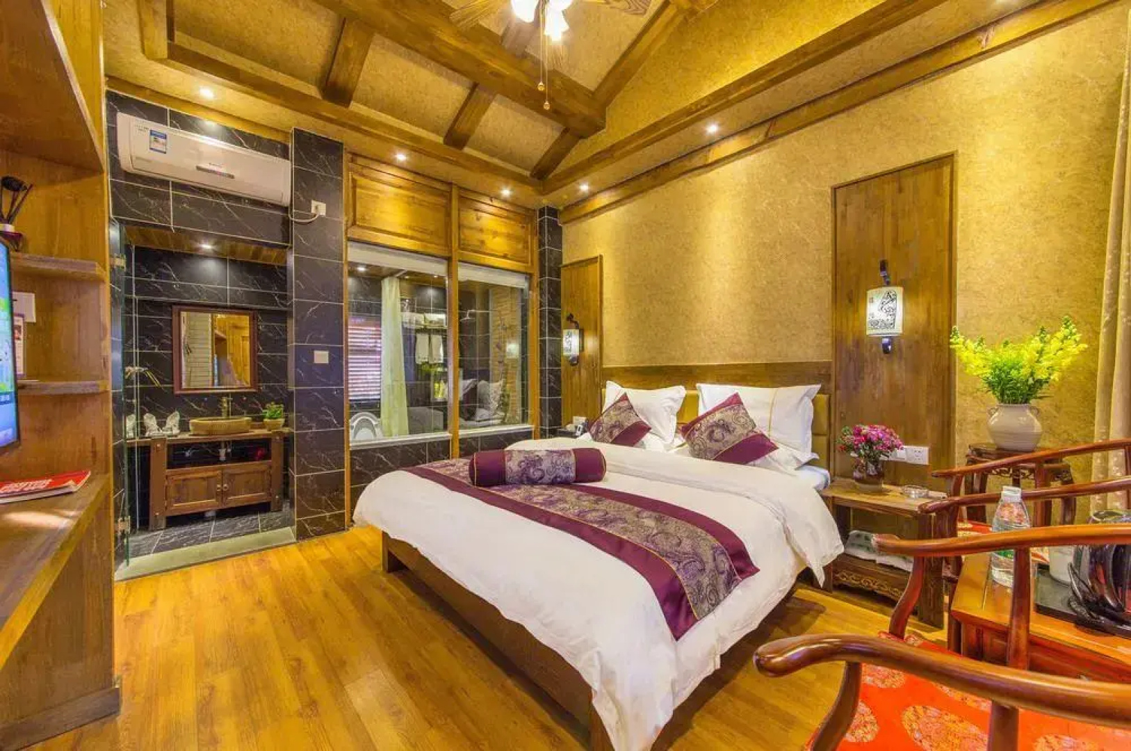Love On Lijiang Boutique Inn