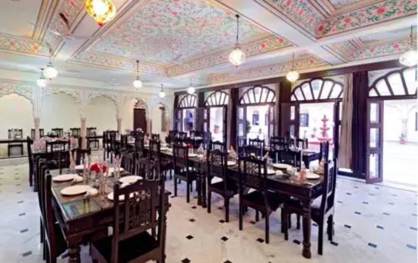 Hotel Dhula Garh