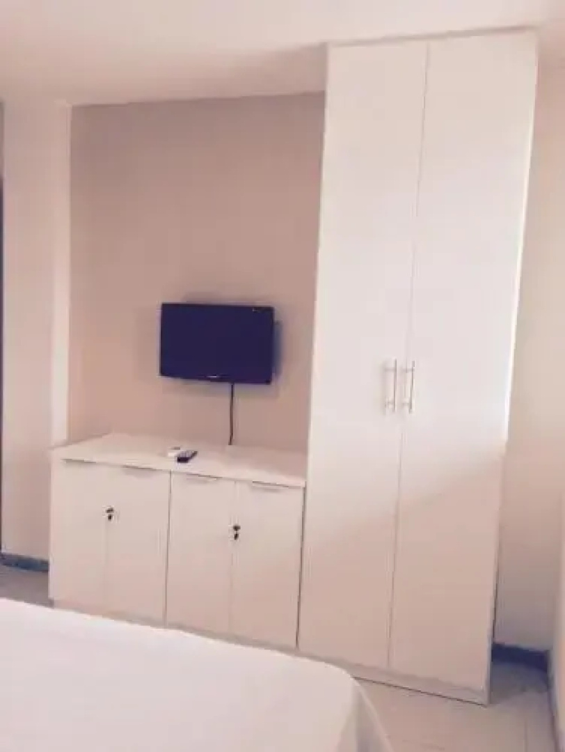 Malawí Flat Muro Alto