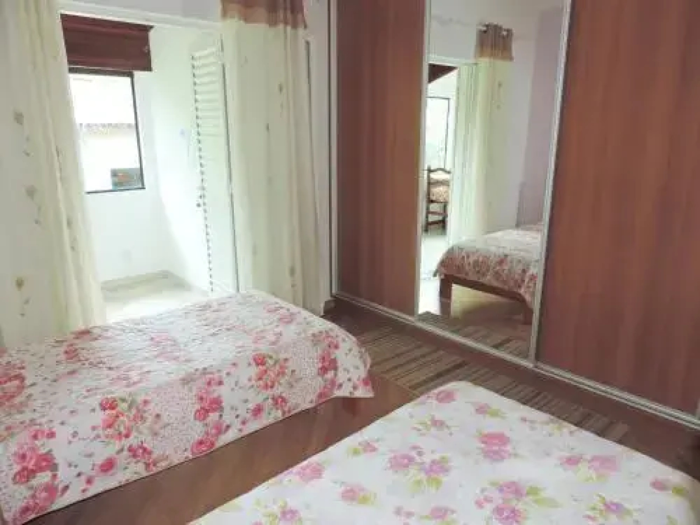 Residï¿½ncia Familiar