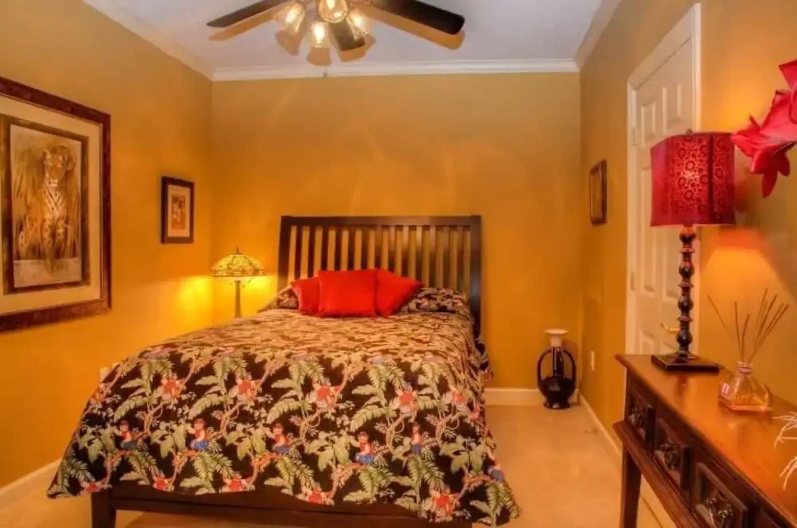 Margate Tower 2401 4br 3 Ba Direct Oceanfront 4 Bedroom Condo by RedAwning