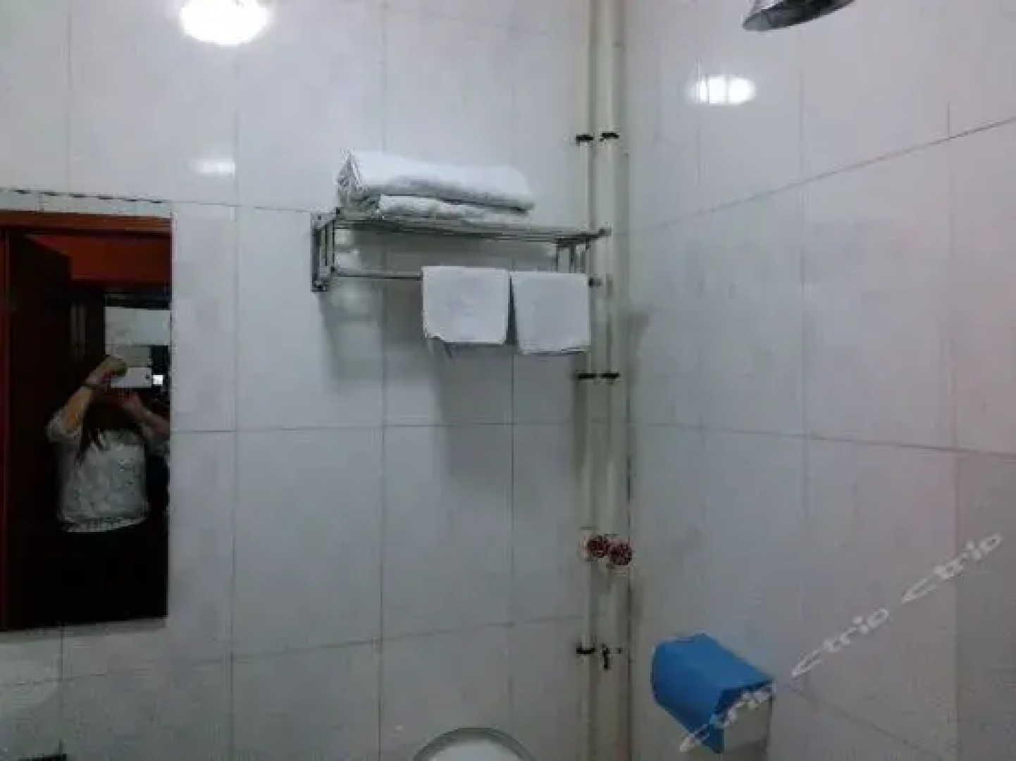 Luo Chuan Guo Hao Business Inn