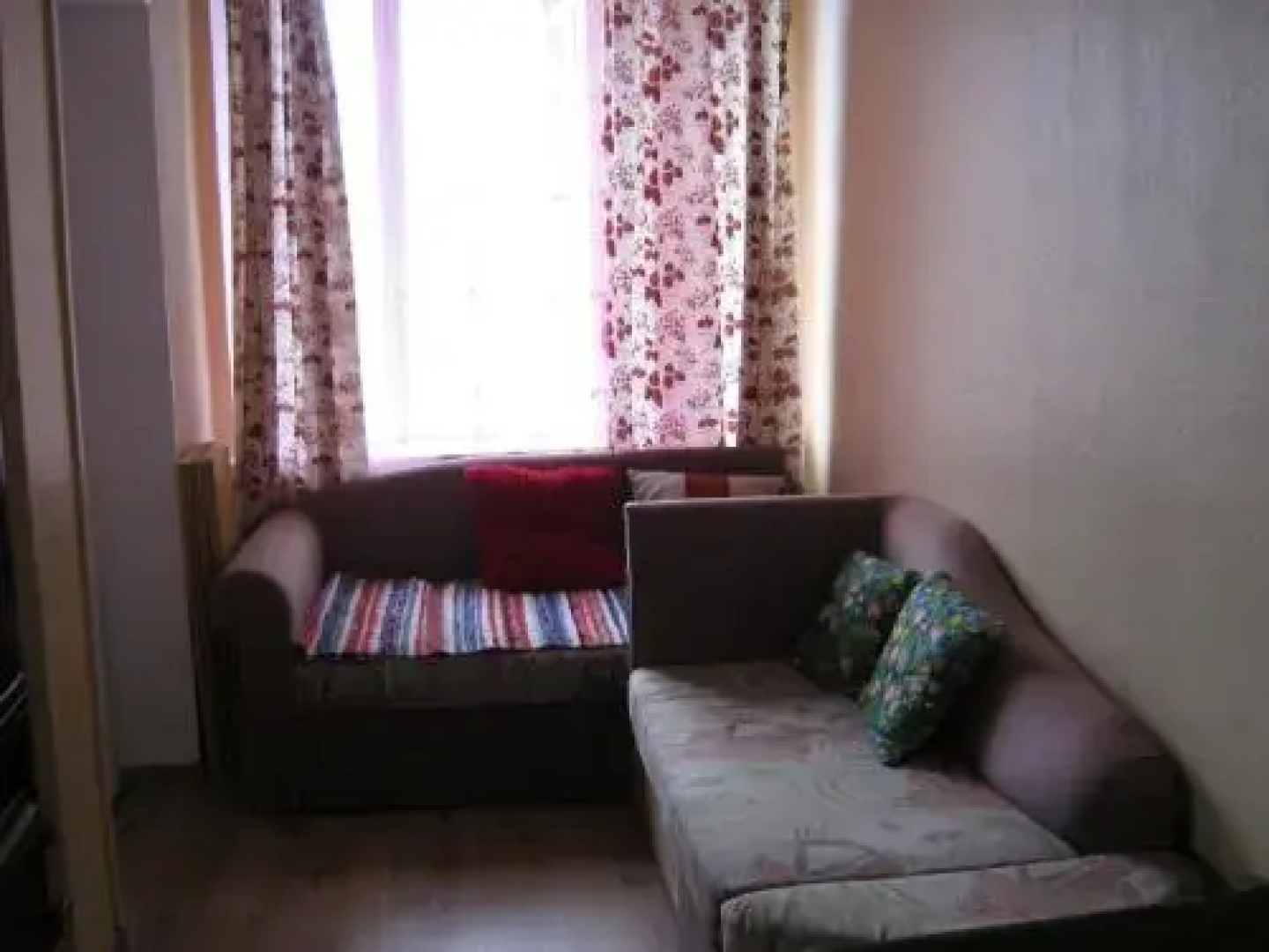 Sakla Holiday House