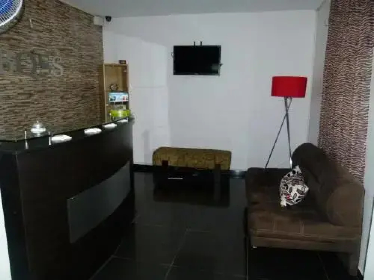 Hotel Gboss Sur