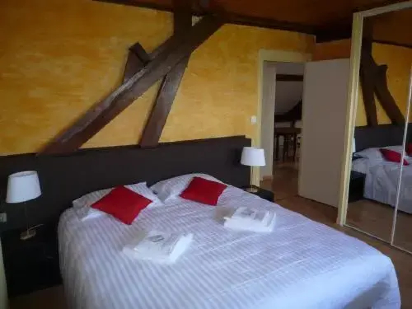La Maison Des Bonheurs