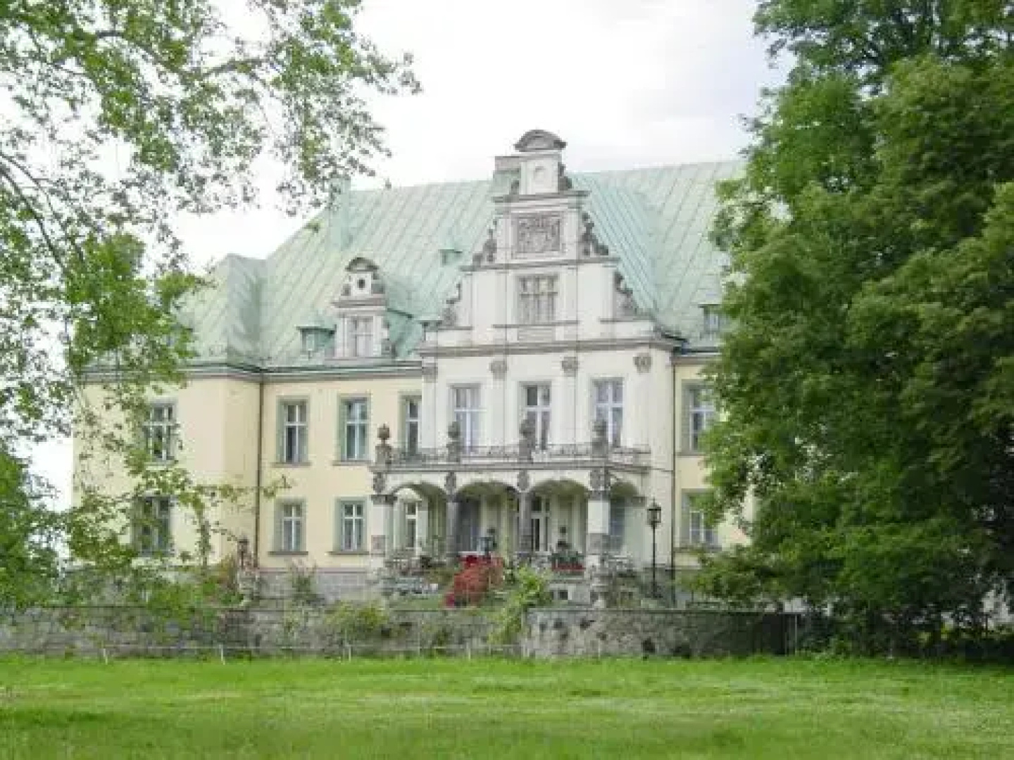 Pałac Frączków