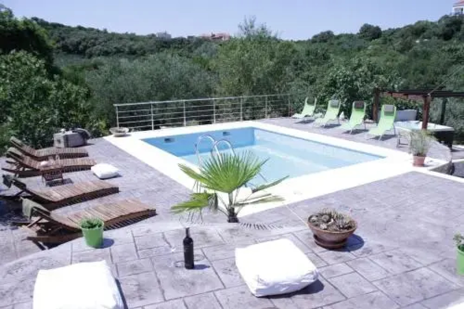 Cipra Apartments