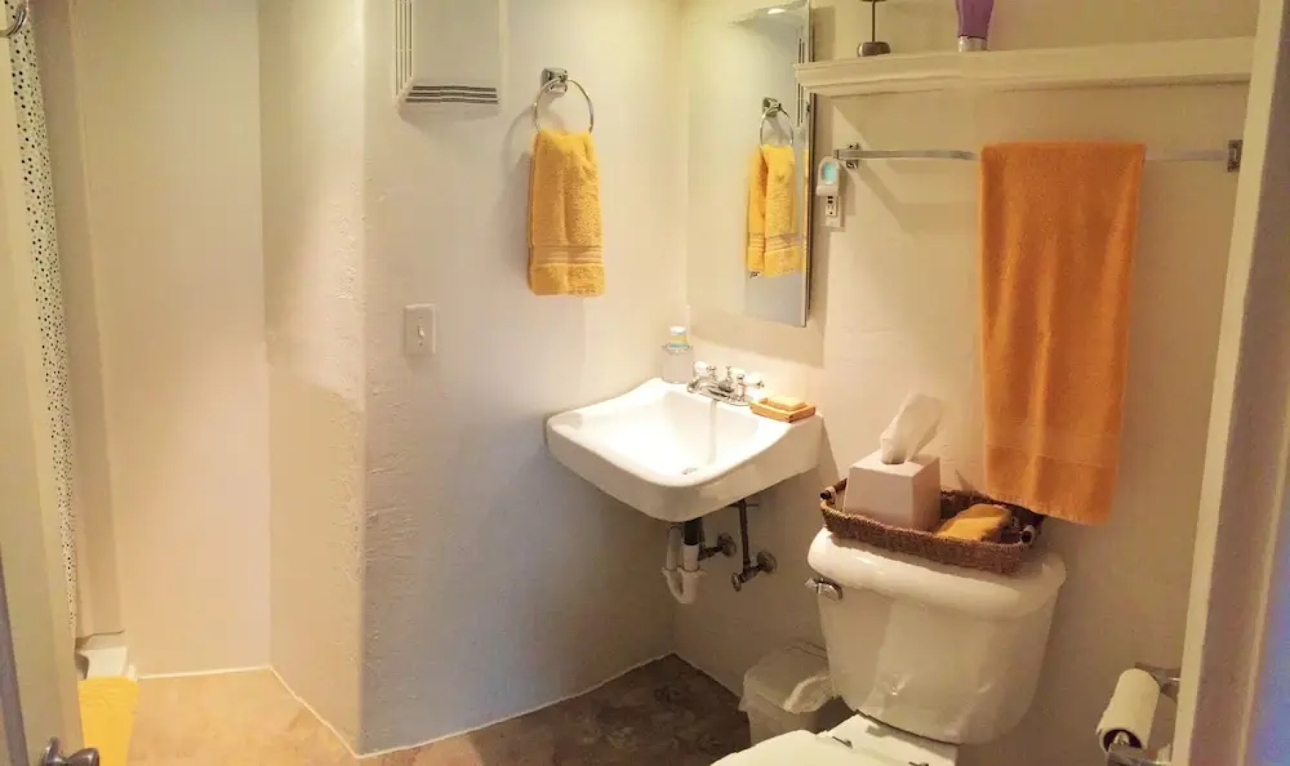 Beautiful Home in the Sugarhouse District of Salt Lake by Wasatch Vacation Homes