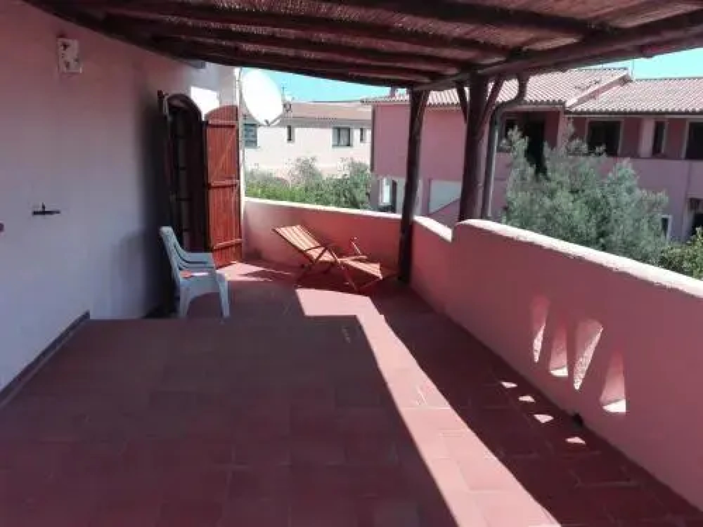 Sul lungomare di Cannigione