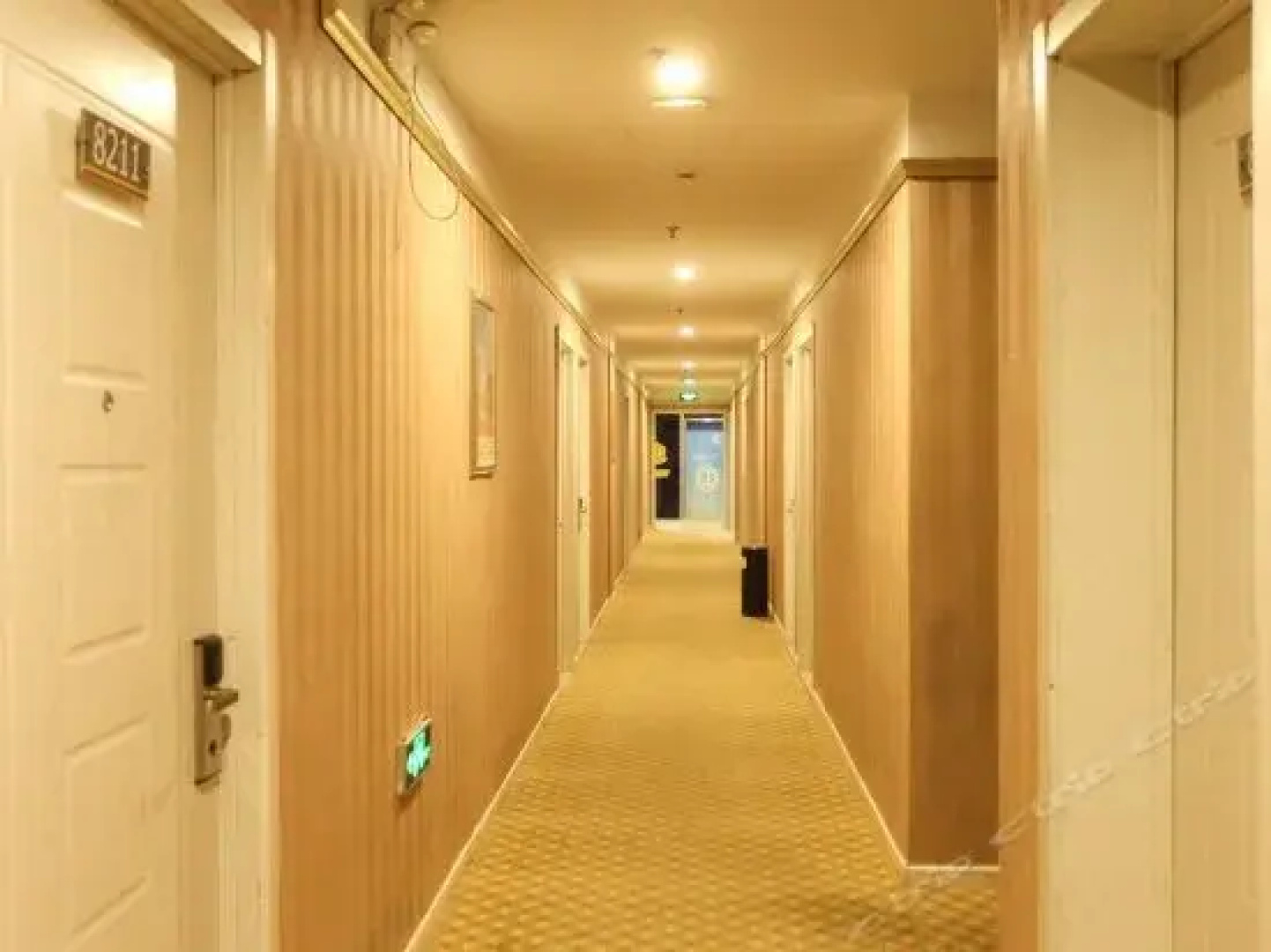 Super 8 Hotel Changzhou Tong Jiang Lu Xin Cheng Lan Zuan