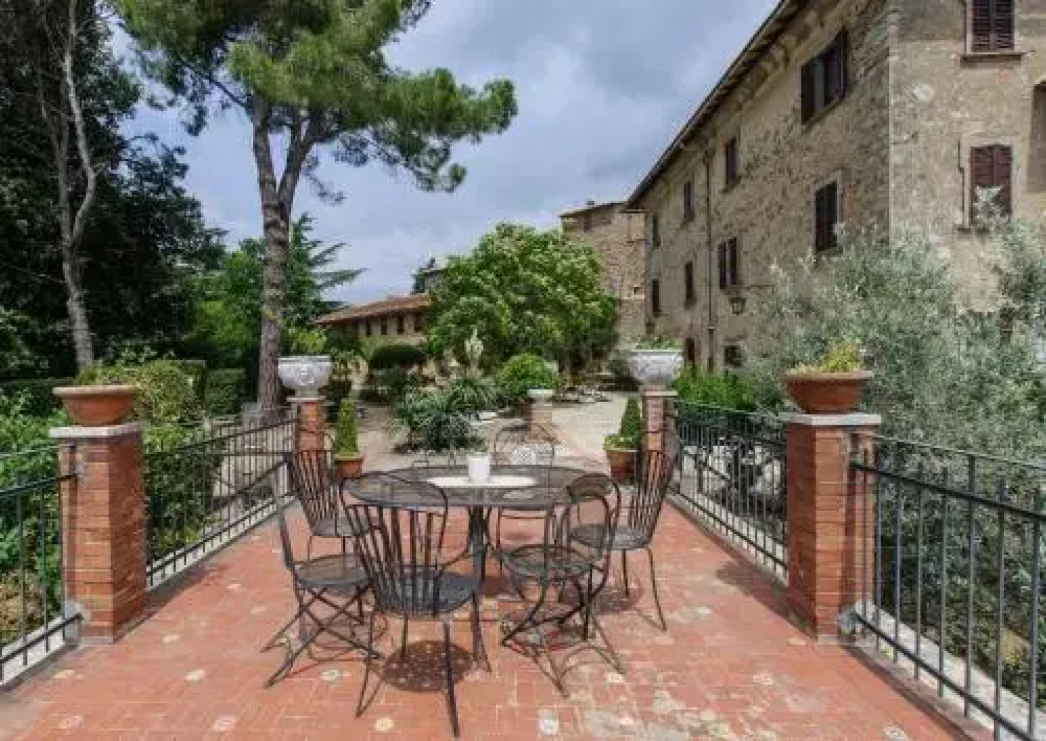 Villa Cesari Tiberi B&B