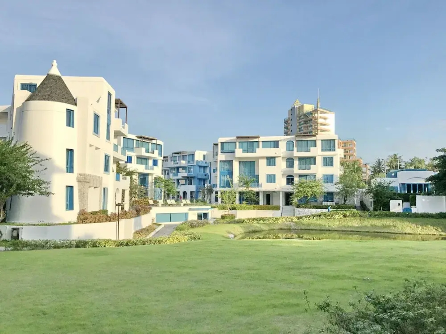 The Crest Santora Luxury