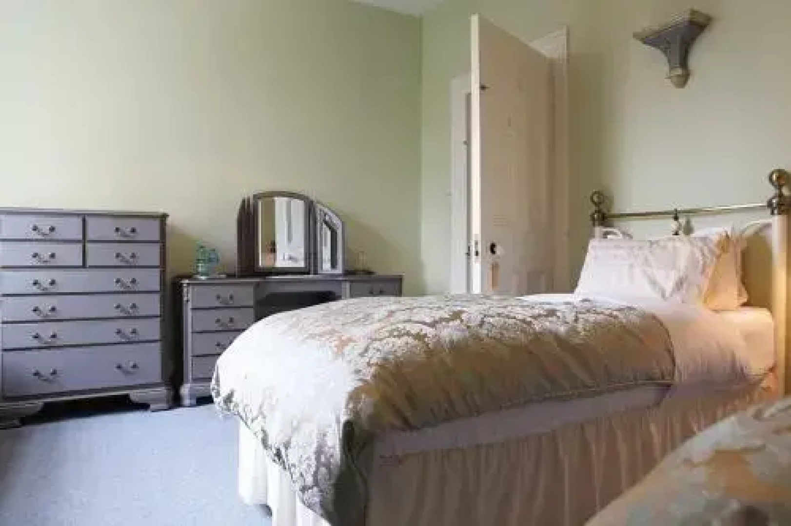 Oakhurst House B&B