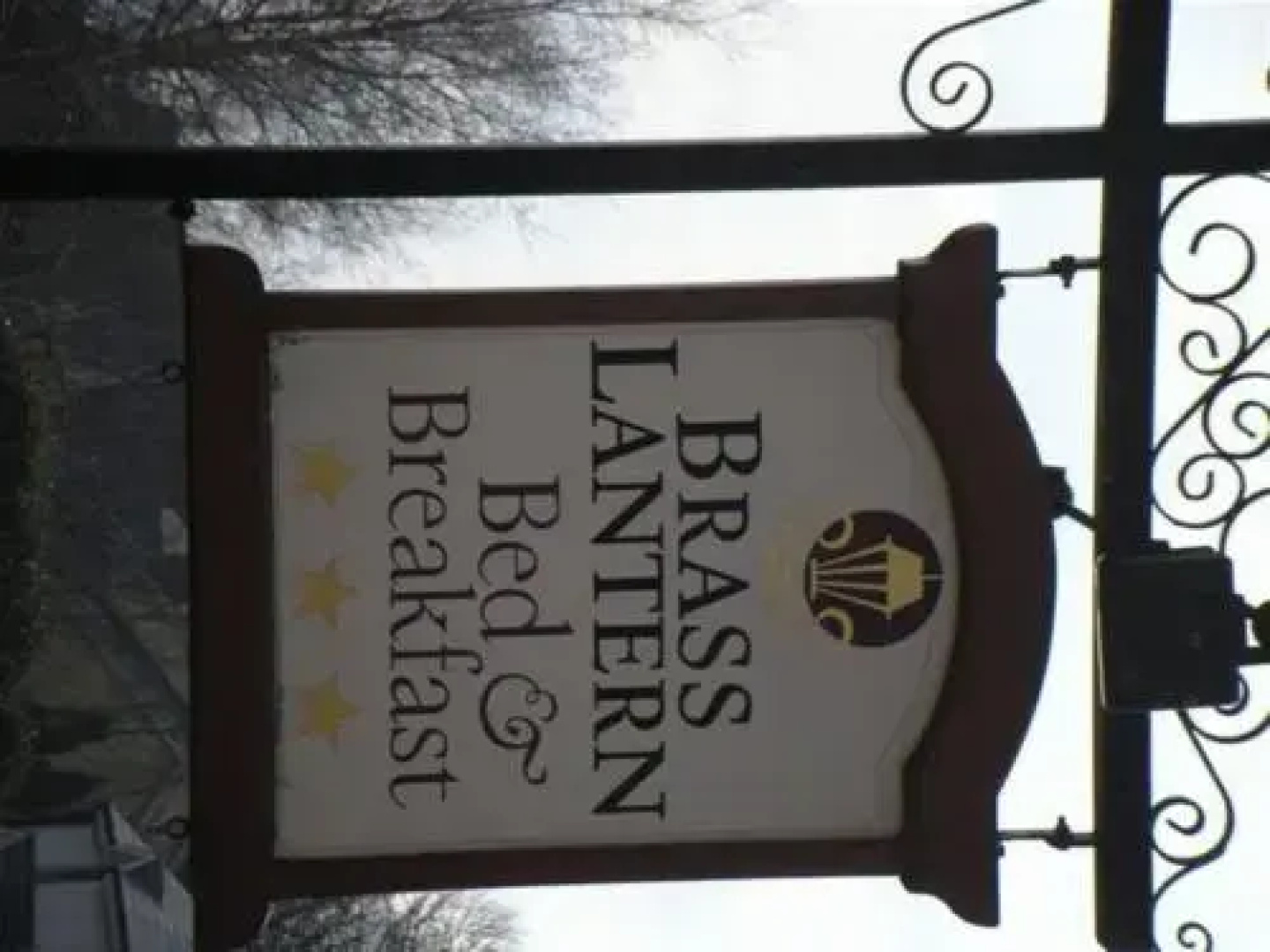 Brass Lantern Townhouse