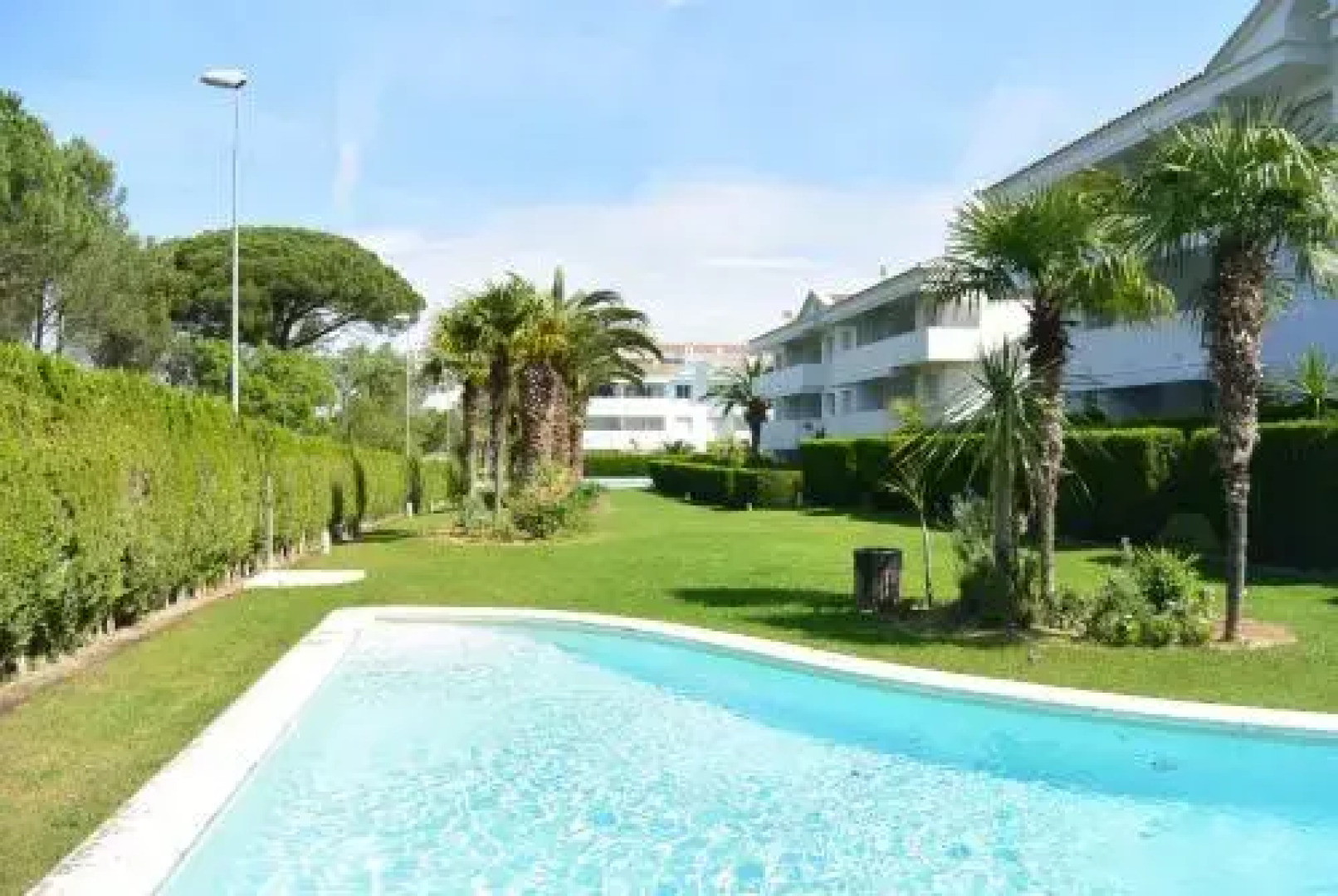 Apart. Green Club 101