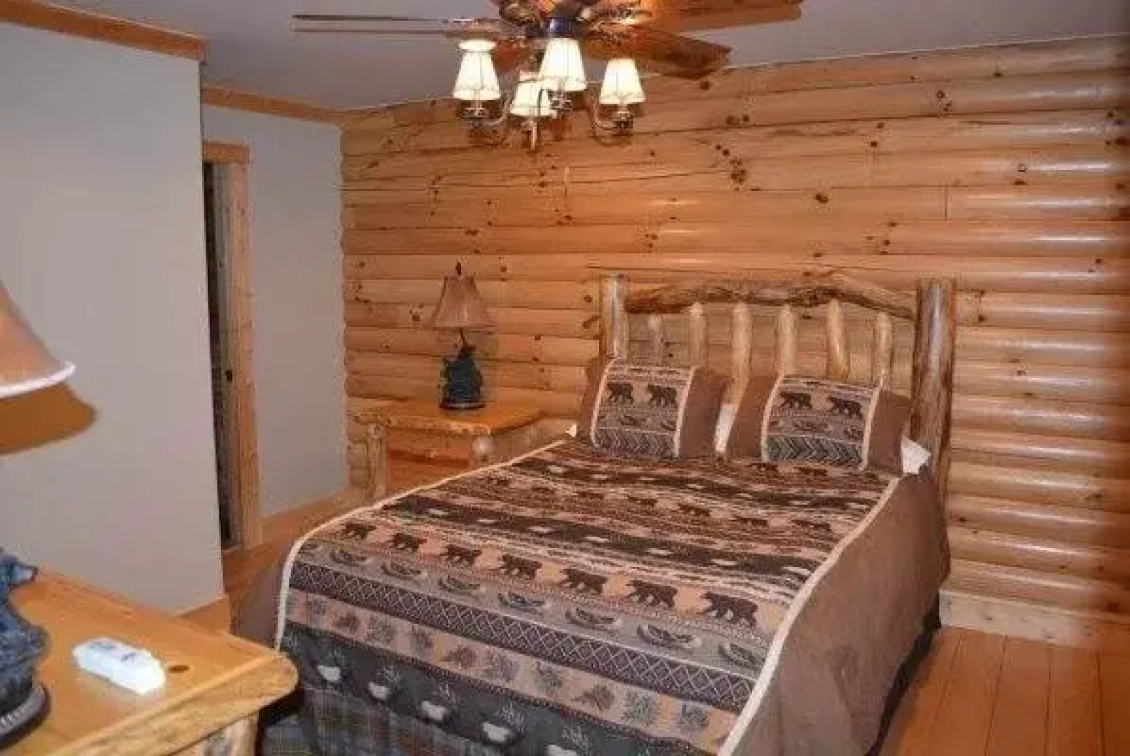 Maverick Hideaway By Redawning