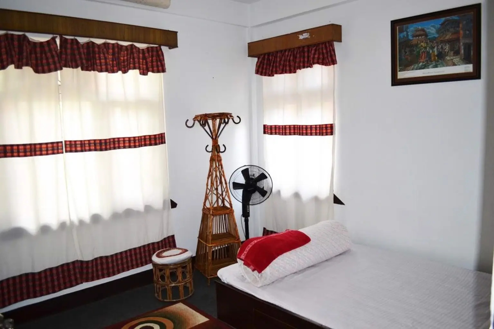Danfe Ghar Bed & Breakfast