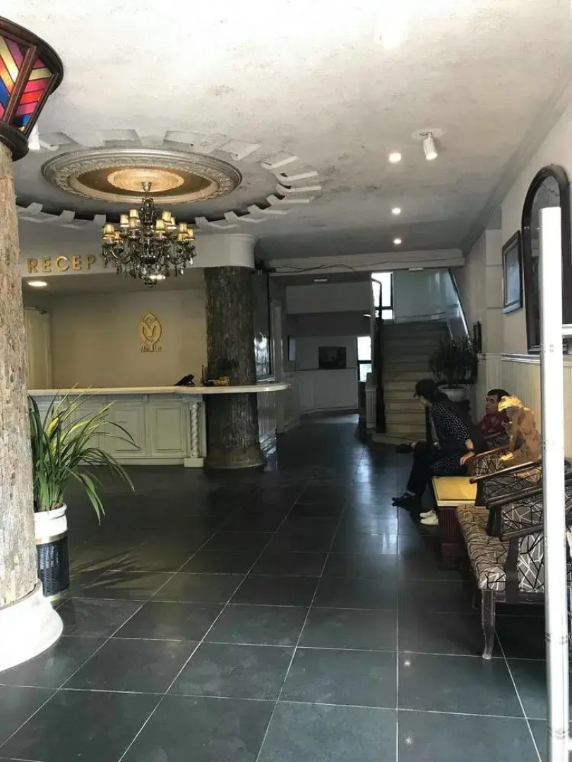 Mela Hotel