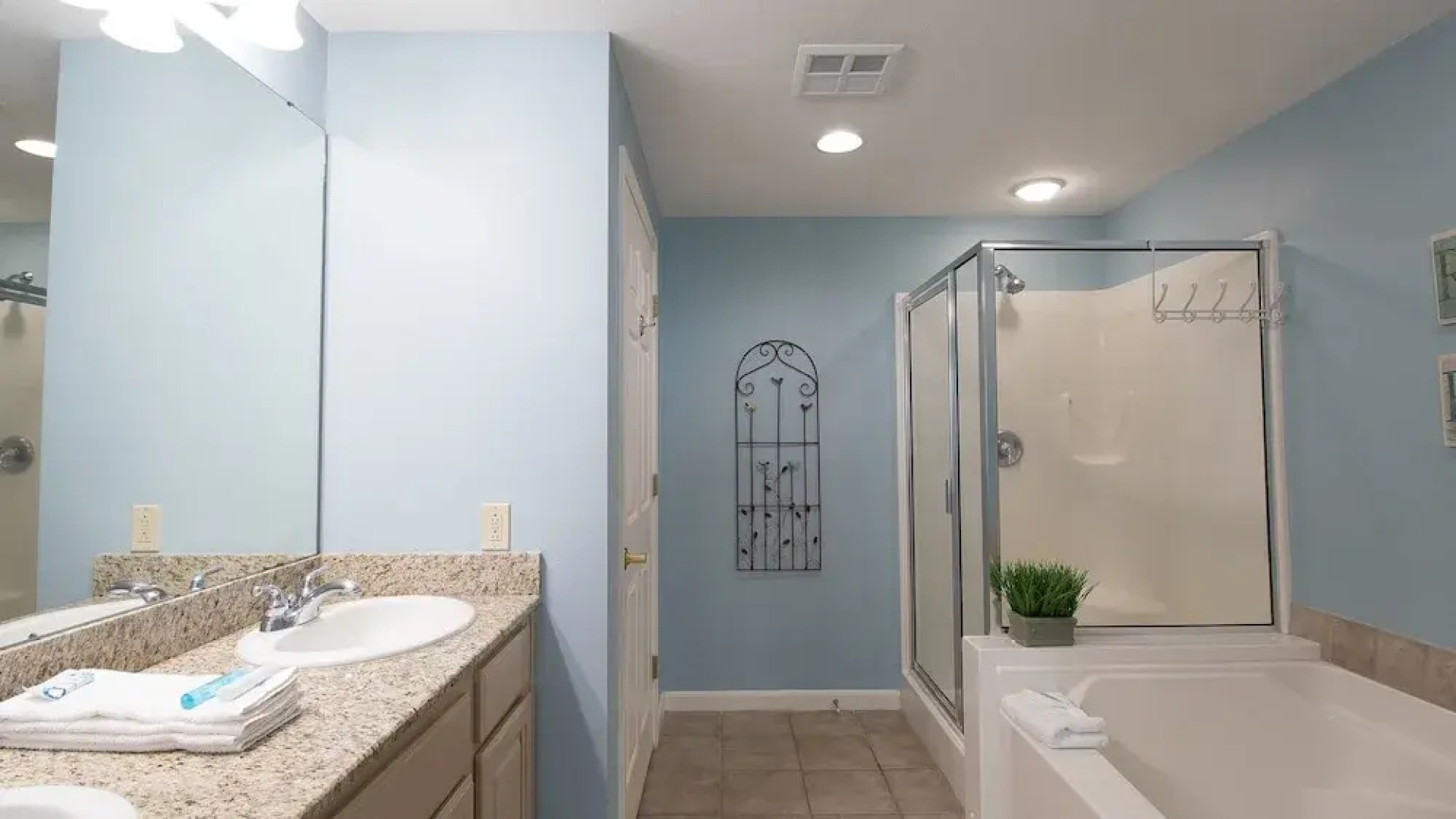 Legacy Towers-Legacy I 607