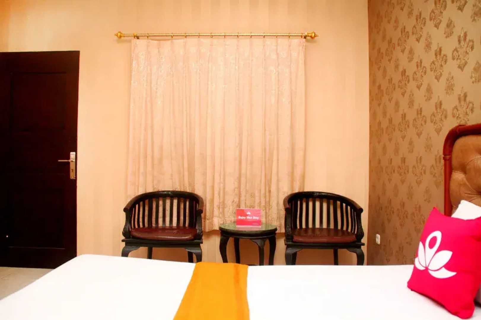 ZEN Rooms Sedati Juanda