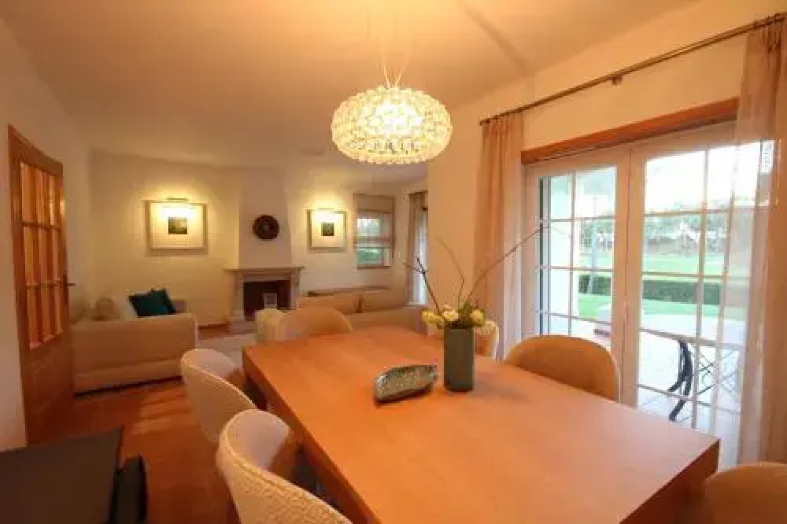 D. Duarte Townhouse