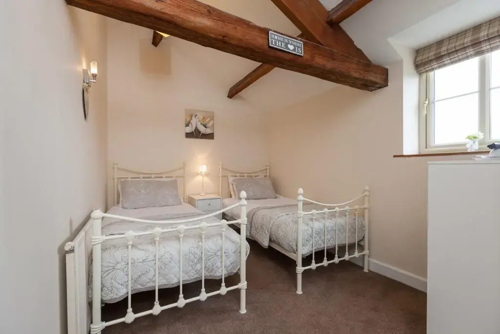 Thistledown House B&B