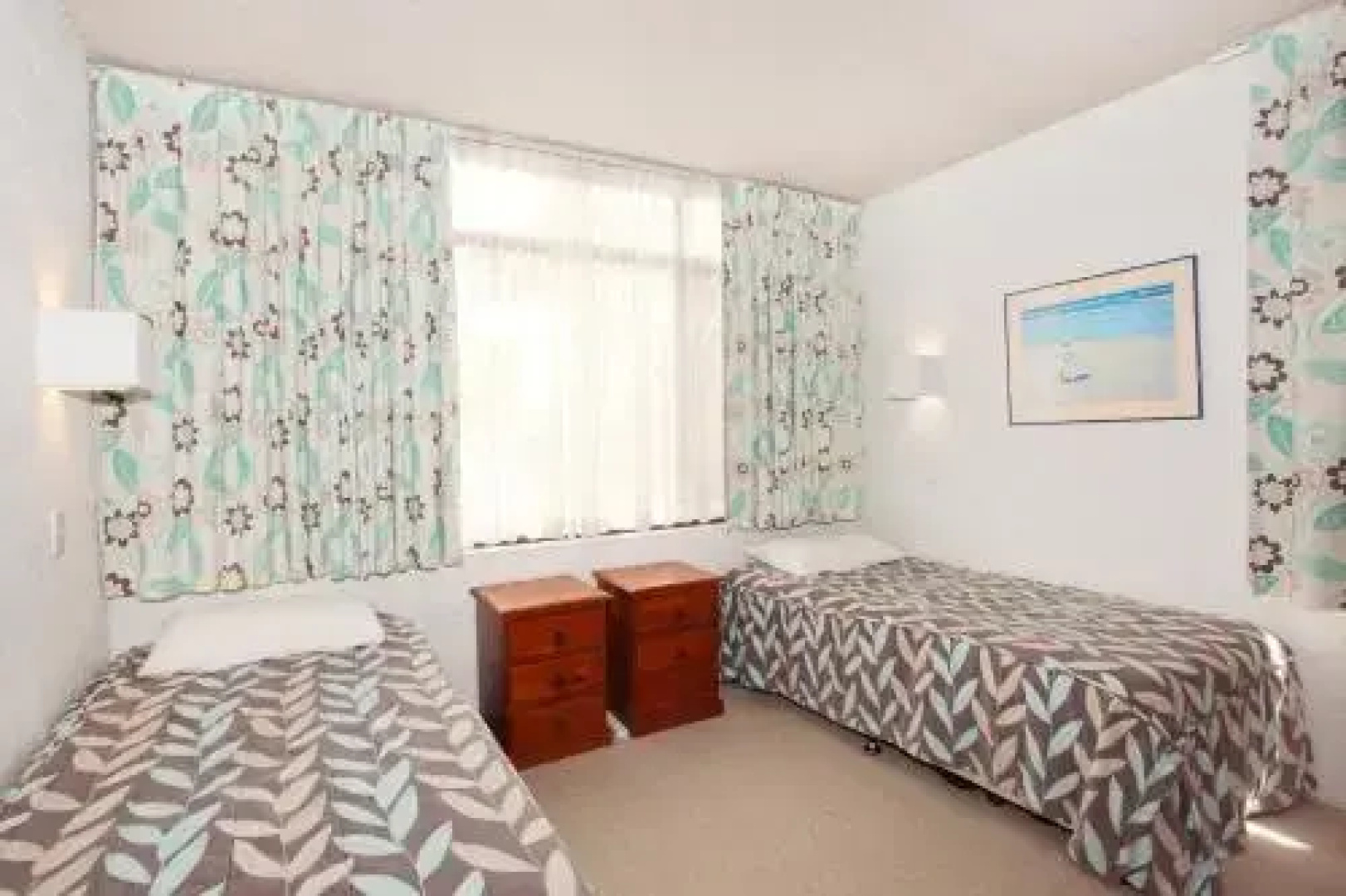 Warroo Apartments