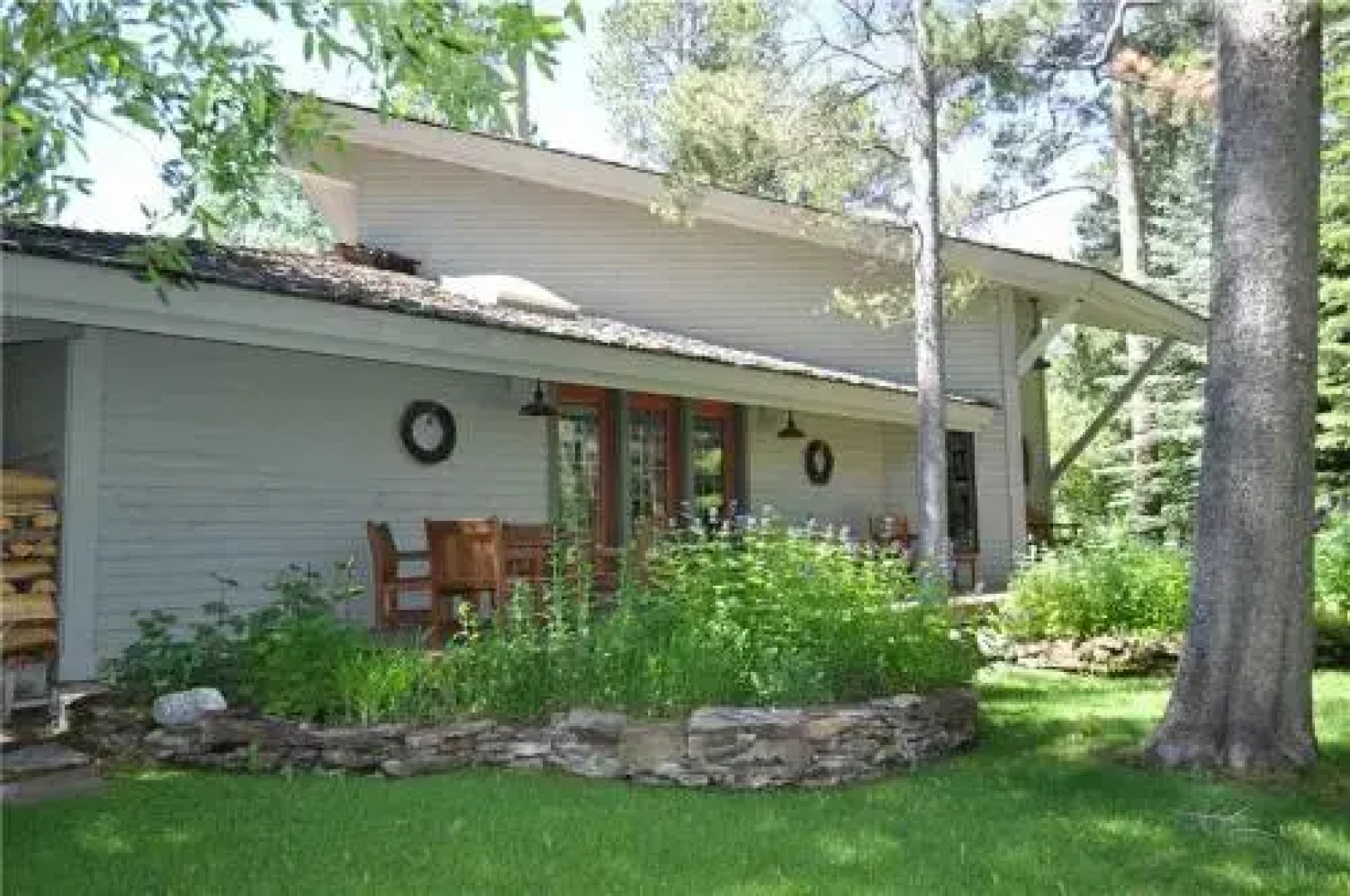 Leonard House: Great Aspens Home with Private Hot Tub! Home