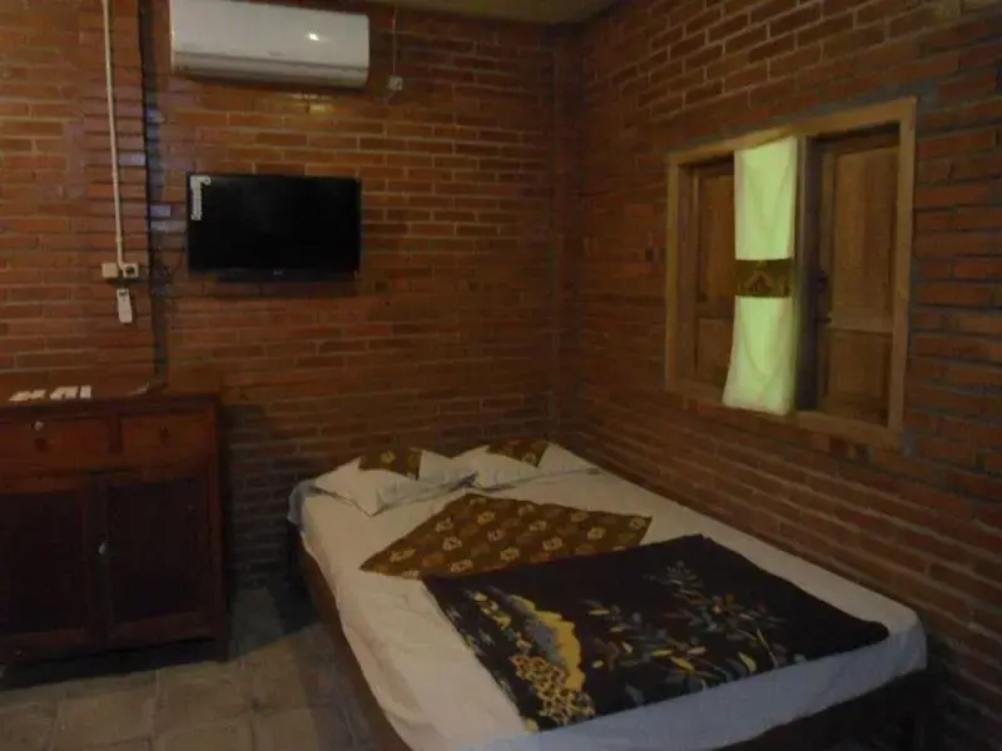 Kampung Tembi Guest House