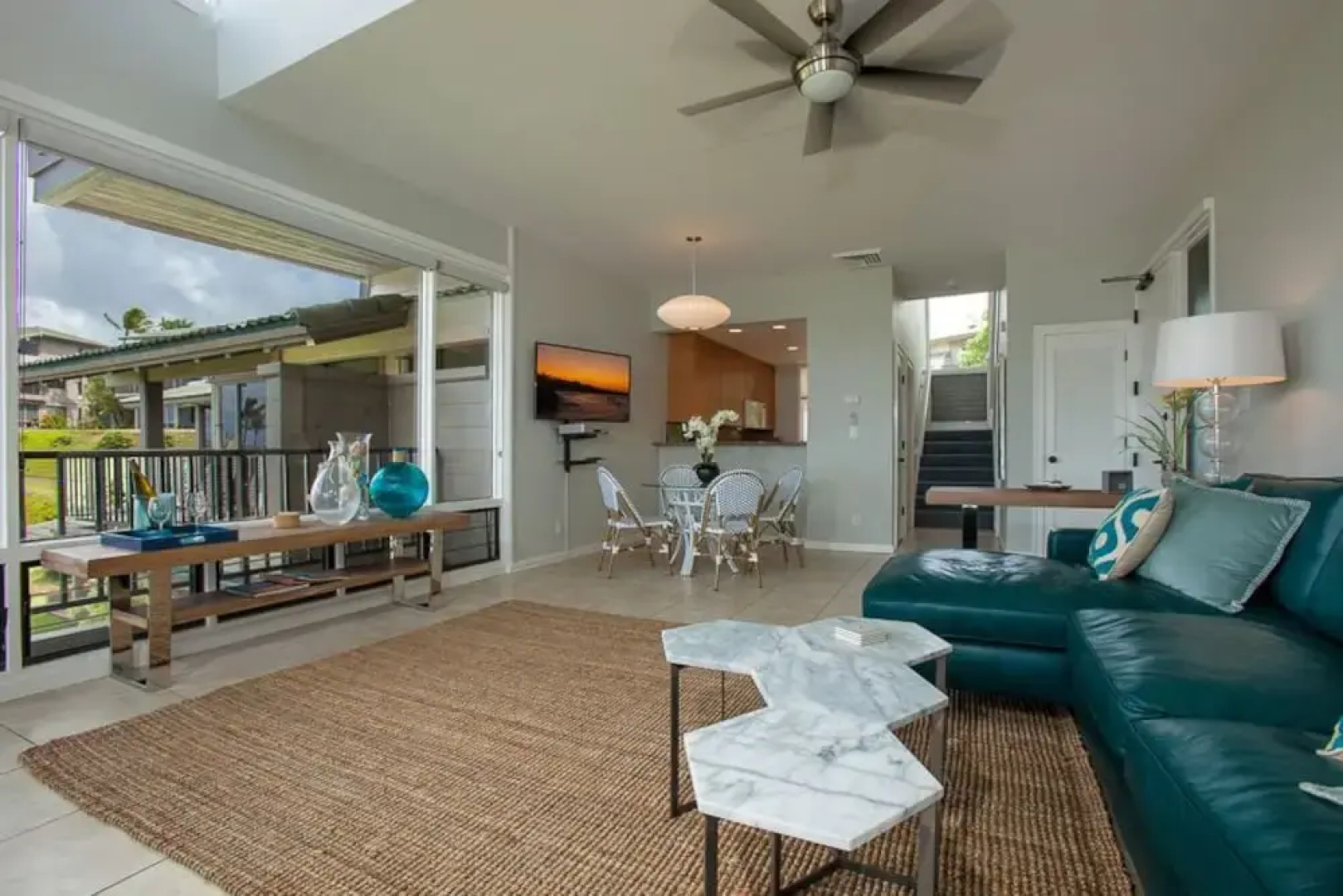 Bay Villa 32B3 Gold Ocean View by RedAwning