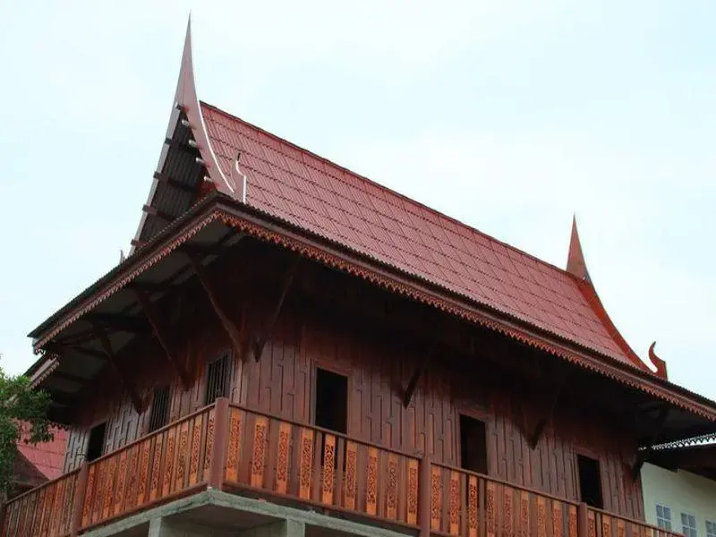 Rueanmalai Homestay