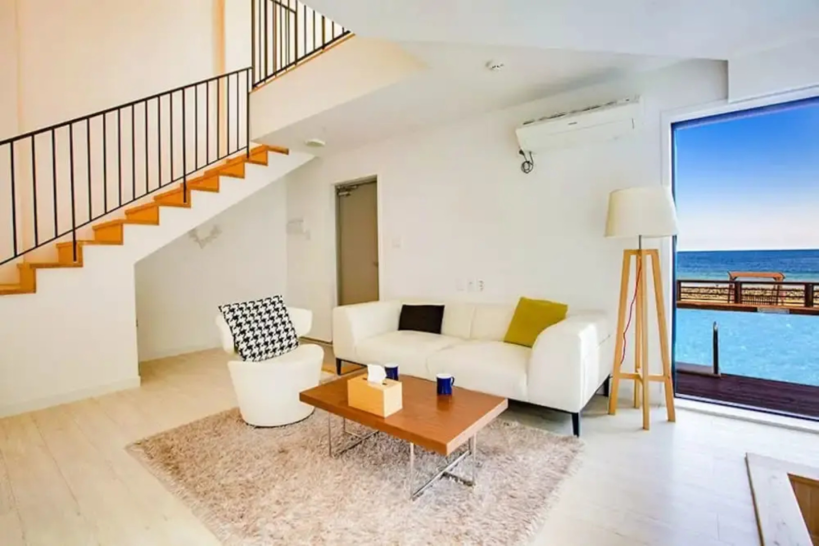 Yeongdeok B Side Pool Villa