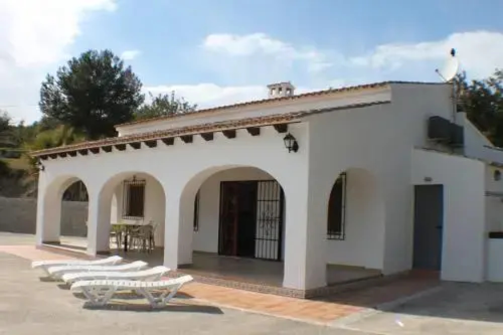 Finca Alhambra - spacious and characterful property in Benissa