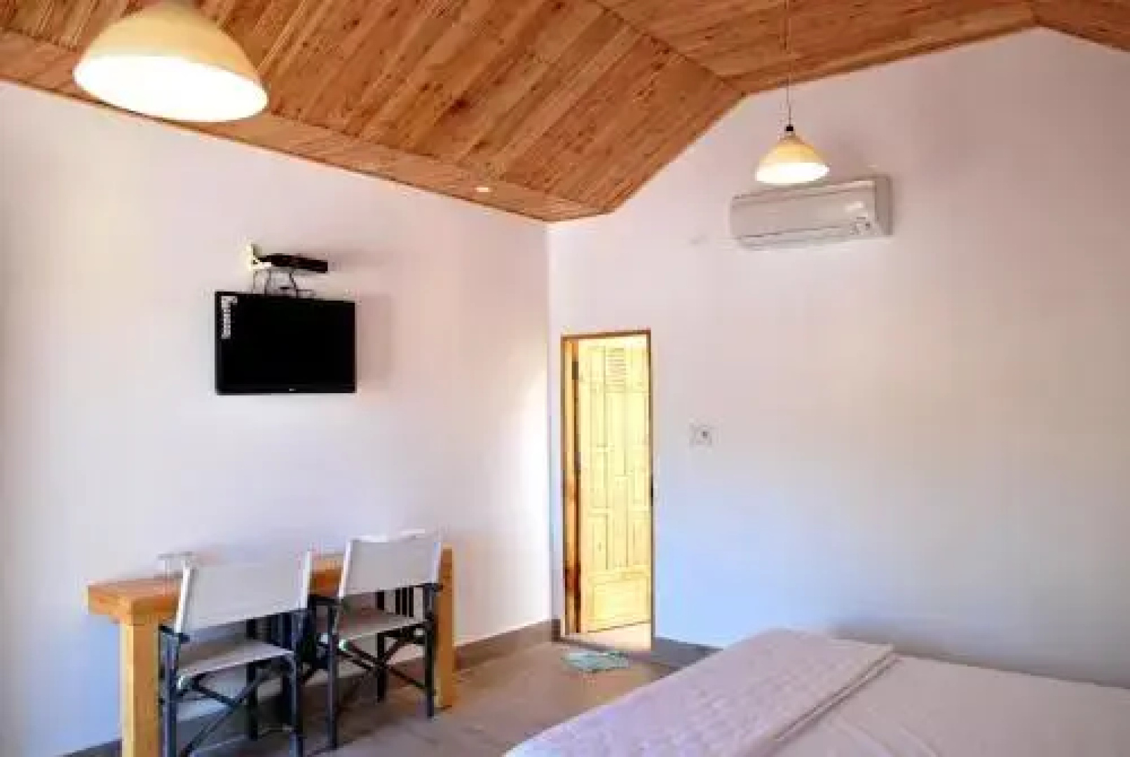 Dao Hoa Vang Villa