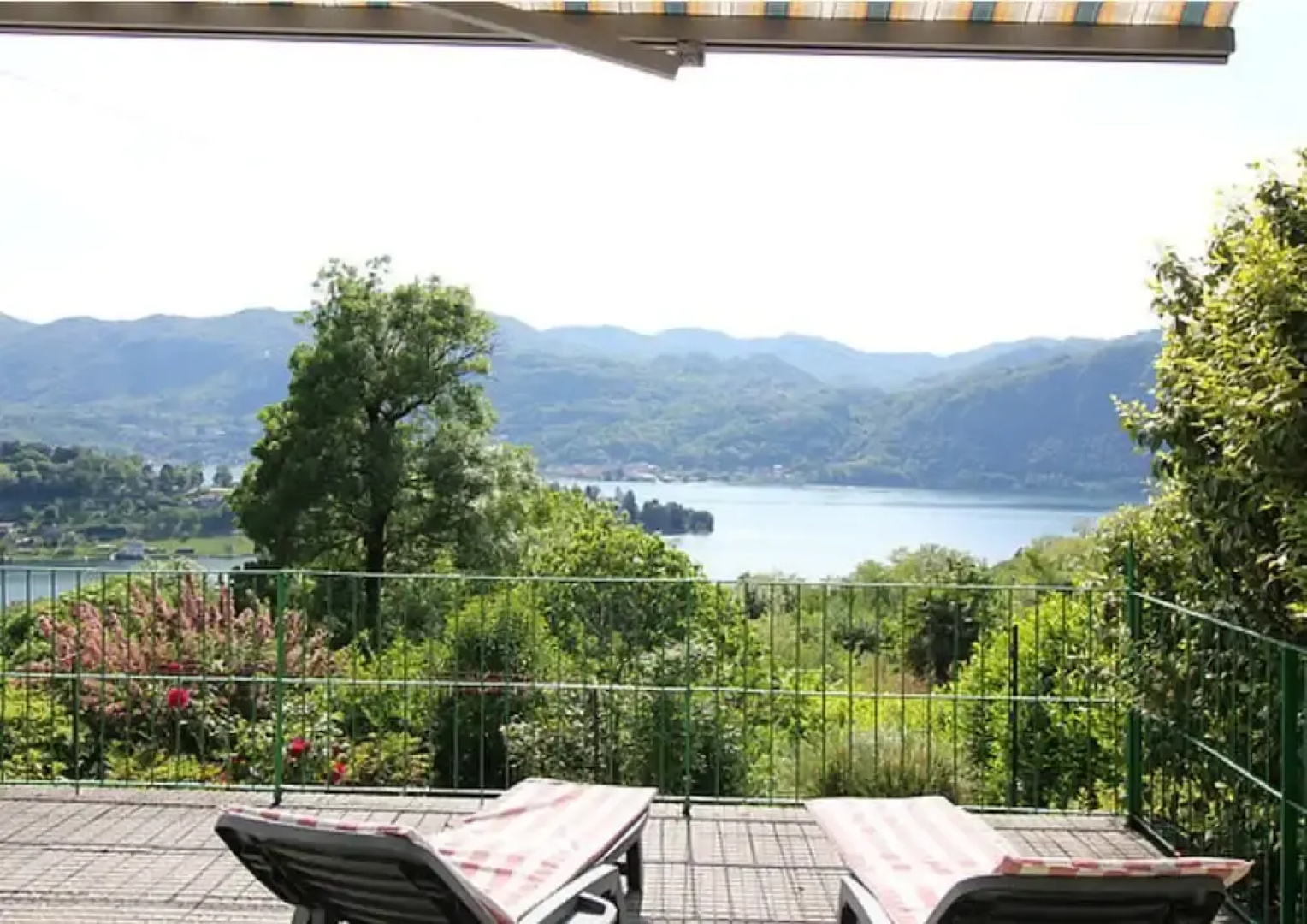 Villa Aurora