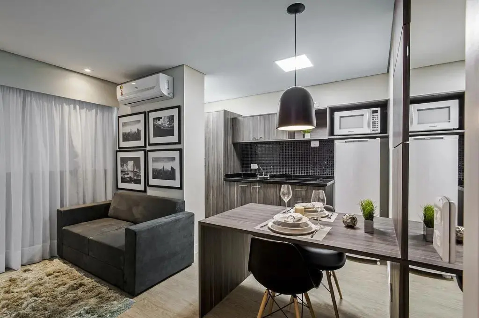 7th Avenue - Oxford Residence