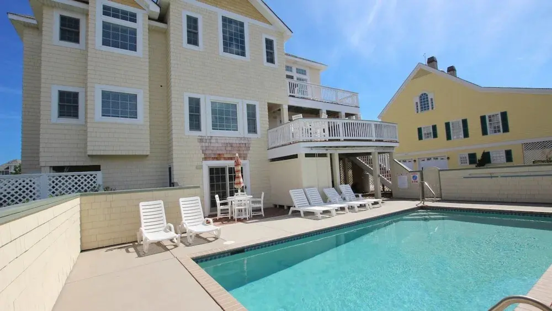 Trading Winds - 6 Br Home
