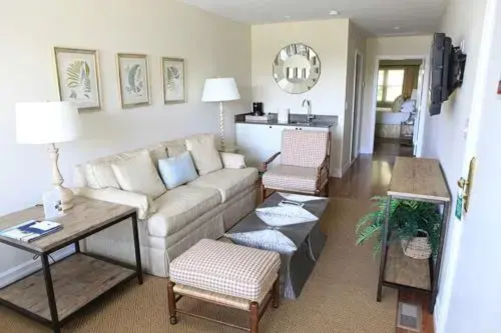 Three Village Inn Stony Brook